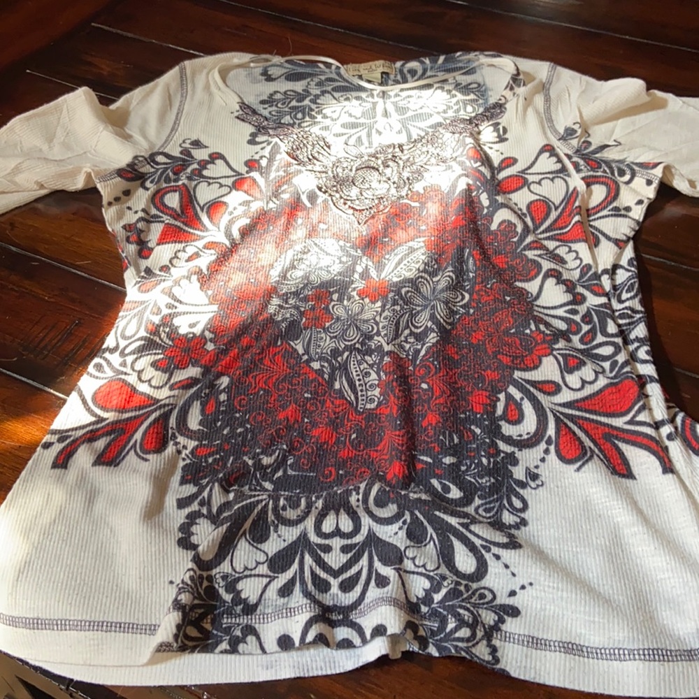 Women’s Top by live and let live . PL